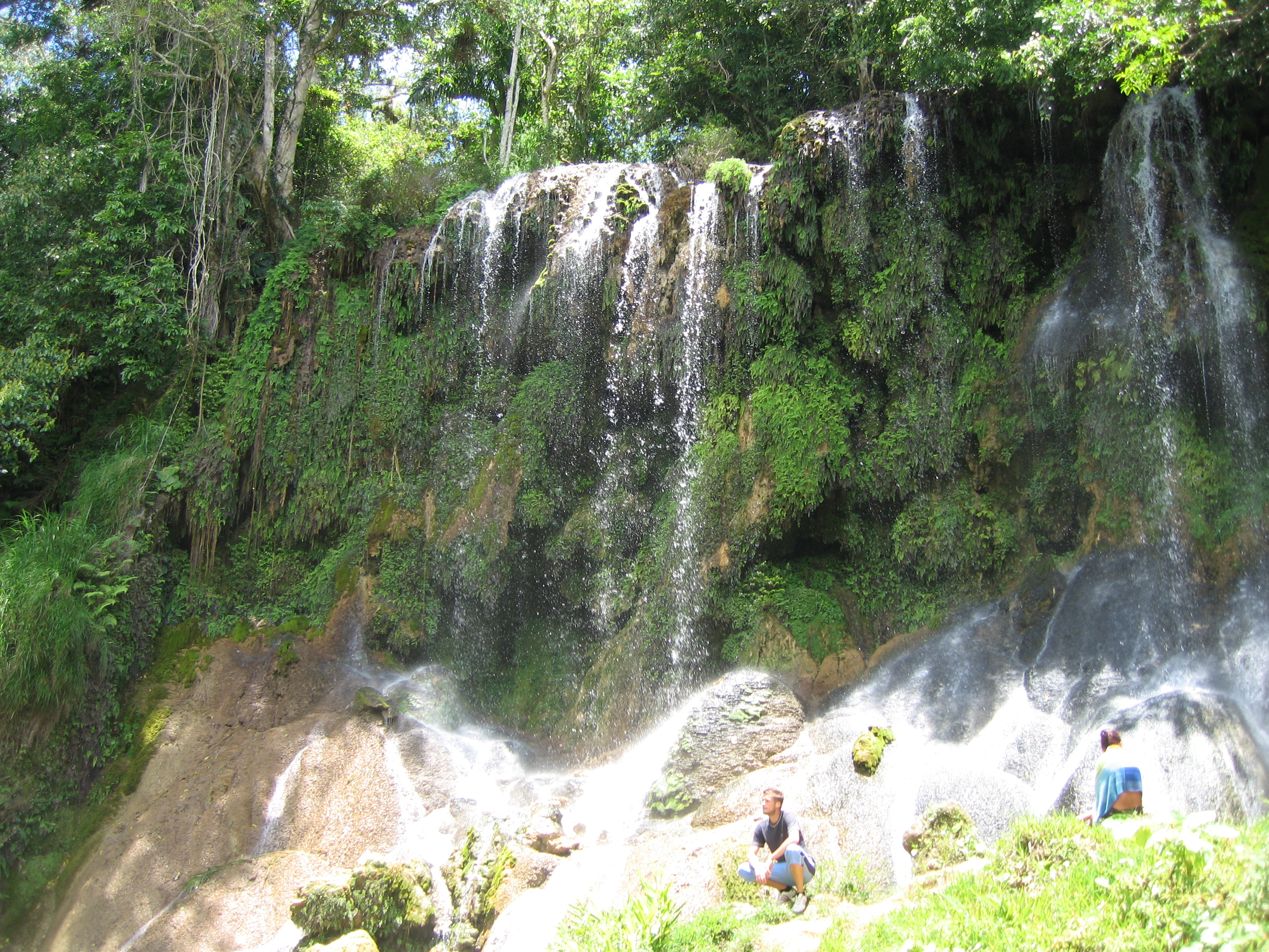 Cienfuegos, de El Nicho (gibt auch Videos bei youtube, aber nicht von uns)